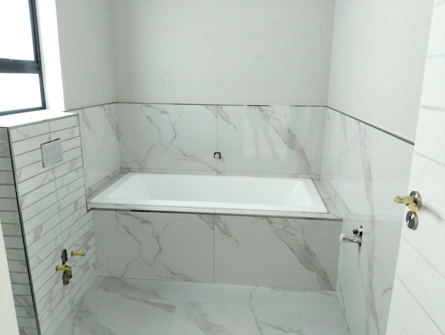 4 Bedroom Property for Sale in Sandown Western Cape